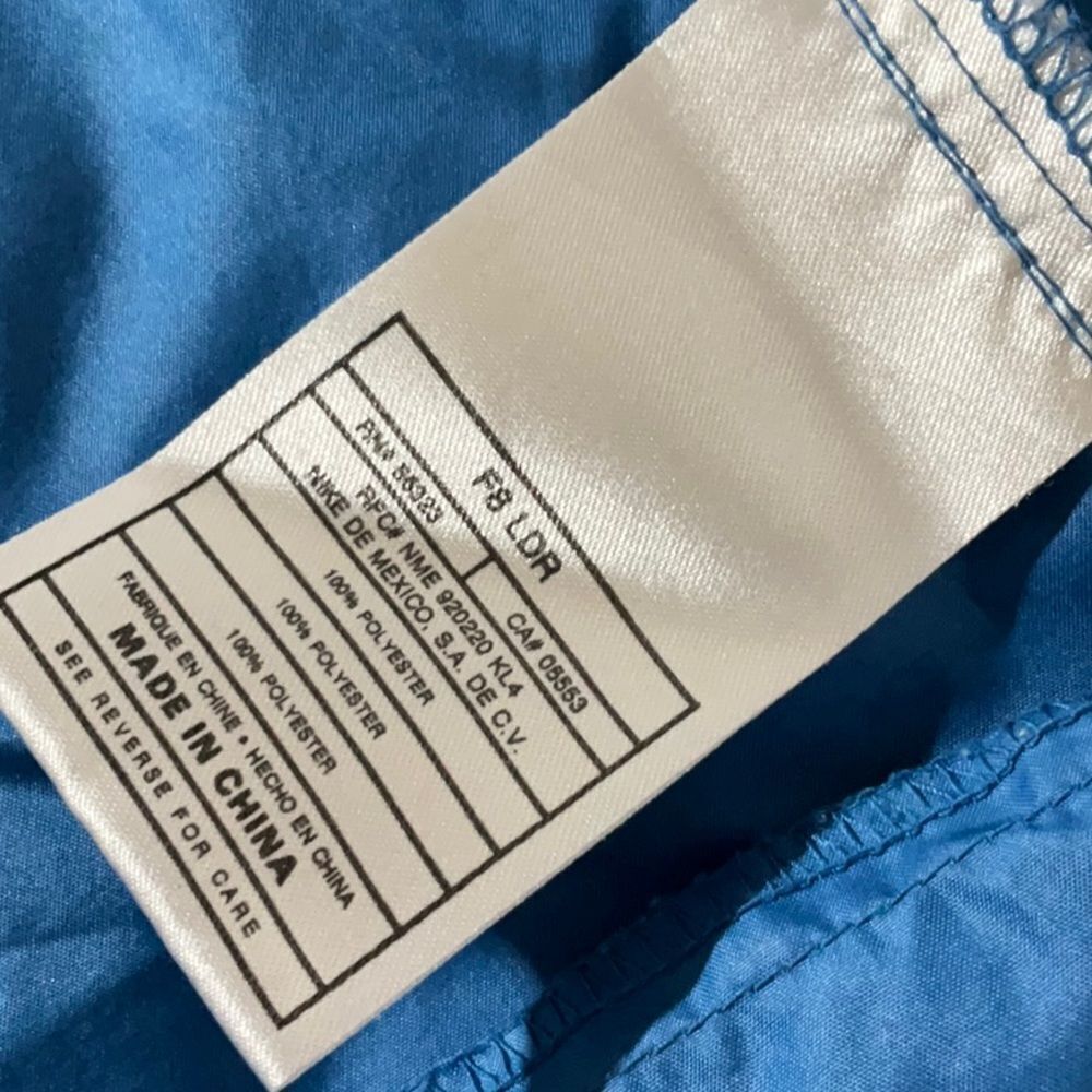 Nike Packable Lightweight Jacket 2 Zip Pills Zip … - image 4